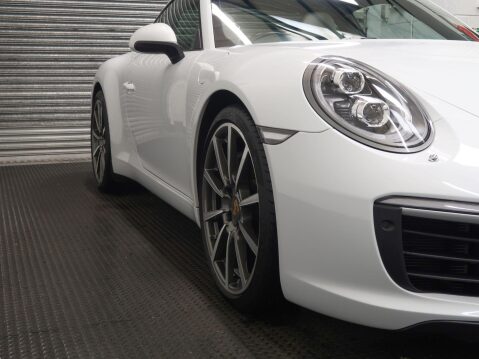 Porsche 911 3.0T 991 Carrera PDK Euro 6 (s/s) 2dr 81