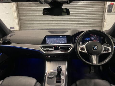 BMW 3 Series 2.0 320d M Sport Auto xDrive Euro 6 (s/s) 4dr 52