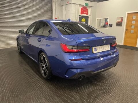 BMW 3 Series 2.0 320d M Sport Auto xDrive Euro 6 (s/s) 4dr 76