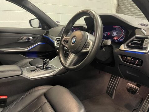 BMW 3 Series 2.0 320d M Sport Auto xDrive Euro 6 (s/s) 4dr 18