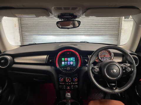 Mini Hatch 1.5 Cooper Exclusive Euro 6 (s/s) 3dr 2