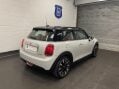 Mini Hatch 1.5 Cooper Exclusive Euro 6 (s/s) 3dr 4
