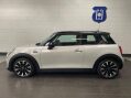 Mini Hatch 1.5 Cooper Exclusive Euro 6 (s/s) 3dr 5