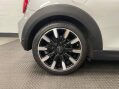 Mini Hatch 1.5 Cooper Exclusive Euro 6 (s/s) 3dr 62