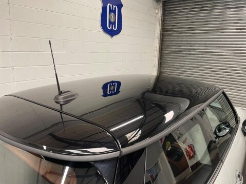 Mini Hatch 1.5 Cooper Exclusive Euro 6 (s/s) 3dr 61