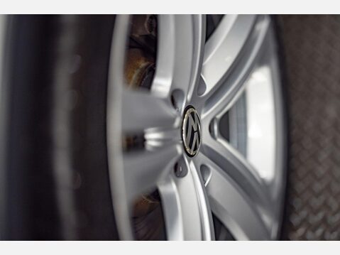 Volkswagen Touareg 3.0 TDI V6 BlueMotion Tech R-Line Tiptronic 4WD Euro 6 (s/s) 5dr 93