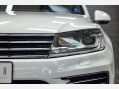 Volkswagen Touareg 3.0 TDI V6 BlueMotion Tech R-Line Tiptronic 4WD Euro 6 (s/s) 5dr 76