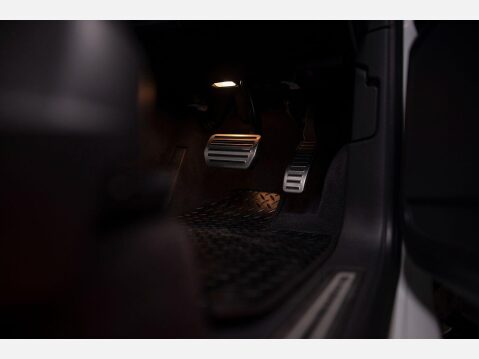 Volkswagen Touareg 3.0 TDI V6 BlueMotion Tech R-Line Tiptronic 4WD Euro 6 (s/s) 5dr 19