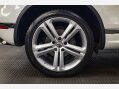 Volkswagen Touareg 3.0 TDI V6 BlueMotion Tech R-Line Tiptronic 4WD Euro 6 (s/s) 5dr 61