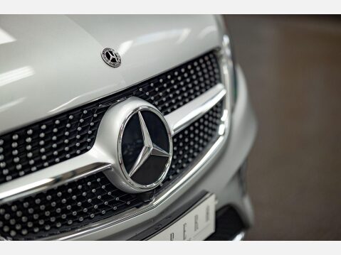 Mercedes-Benz V Class 2.0 V220d AMG Line G-Tronic+ Euro 6 (s/s) 5dr XLWB 85