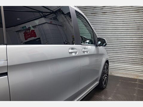 Mercedes-Benz V Class 2.0 V220d AMG Line G-Tronic+ Euro 6 (s/s) 5dr XLWB 71