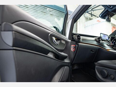 Mercedes-Benz V Class 2.0 V220d AMG Line G-Tronic+ Euro 6 (s/s) 5dr XLWB 62