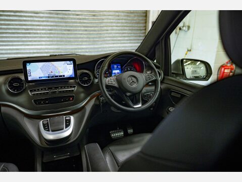 Mercedes-Benz V Class 2.0 V220d AMG Line G-Tronic+ Euro 6 (s/s) 5dr XLWB 48