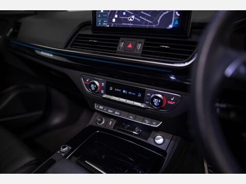 Audi Q5 2.0 TDI 40 Edition 1 Sportback S Tronic quattro Euro 6 (s/s) 5dr 23