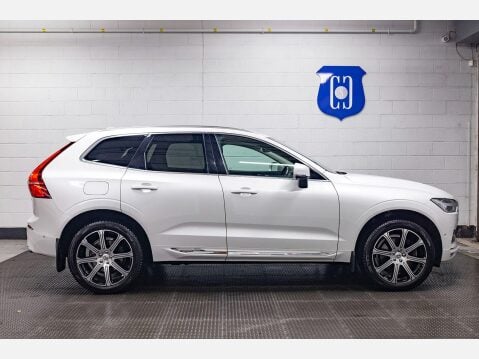 Volvo XC60 2.0 D5 PowerPulse Inscription Pro Auto AWD Euro 6 (s/s) 5dr 61