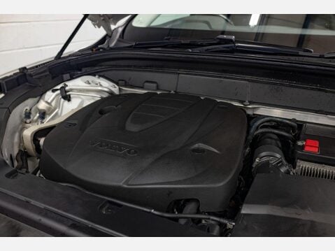 Volvo XC60 2.0 D5 PowerPulse Inscription Pro Auto AWD Euro 6 (s/s) 5dr 9