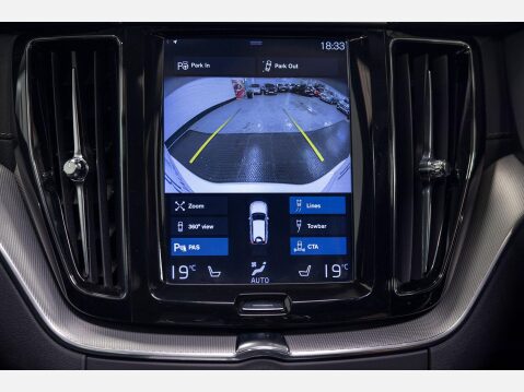 Volvo XC60 2.0 D5 PowerPulse Inscription Pro Auto AWD Euro 6 (s/s) 5dr 31