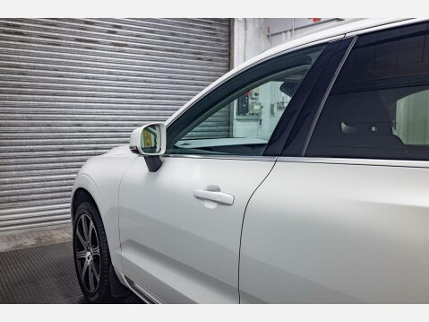 Volvo XC60 2.0 D5 PowerPulse Inscription Pro Auto AWD Euro 6 (s/s) 5dr 74