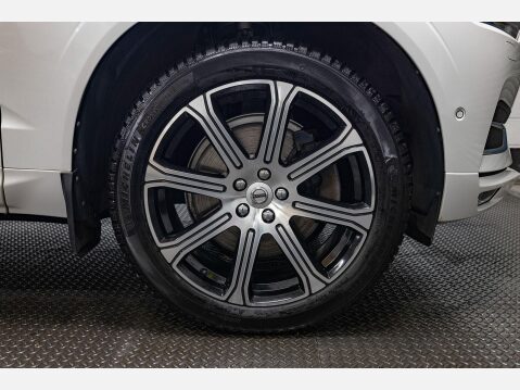 Volvo XC60 2.0 D5 PowerPulse Inscription Pro Auto AWD Euro 6 (s/s) 5dr 63