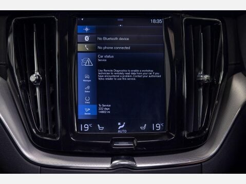 Volvo XC60 2.0 D5 PowerPulse Inscription Pro Auto AWD Euro 6 (s/s) 5dr 38