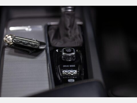 Volvo XC60 2.0 D5 PowerPulse Inscription Pro Auto AWD Euro 6 (s/s) 5dr 40