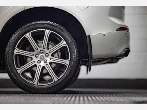 Volvo XC60 2.0 D5 PowerPulse Inscription Pro Auto AWD Euro 6 (s/s) 5dr 85