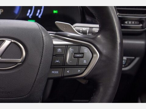 Lexus NX 2.5 350h E-CVT 4WD Euro 6 (s/s) 5dr 46