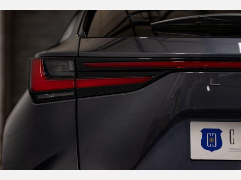 Lexus NX 2.5 350h E-CVT 4WD Euro 6 (s/s) 5dr 70