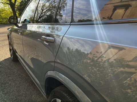 Volvo XC90 2.0 B5 MHEV R-Design Pro SUV 5dr Diesel Hybrid Auto 4WD Euro 6 (s/s) (235 p 41