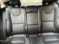 Volvo V40 2.0 D2 SE Lux Hatchback 5dr Diesel Manual Euro 6 (s/s) (120 ps) 13