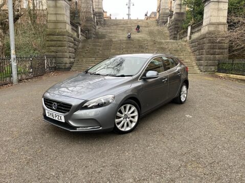 Volvo V40 2.0 D2 SE Lux Hatchback 5dr Diesel Manual Euro 6 (s/s) (120 ps) 20