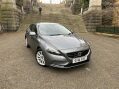 Volvo V40 2.0 D2 SE Lux Hatchback 5dr Diesel Manual Euro 6 (s/s) (120 ps) 32