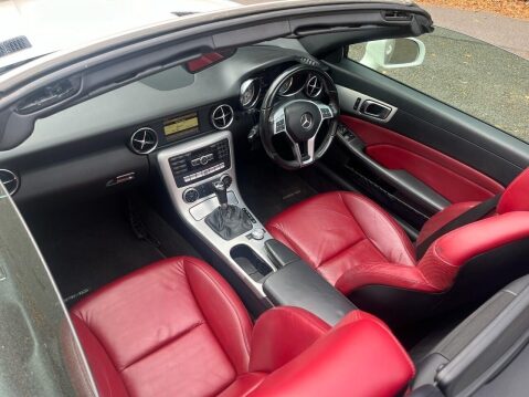 Mercedes-Benz SLK AMG SPORT BLUE EFFICIENCY ***STUNNING SLK WITH FSH*** 16