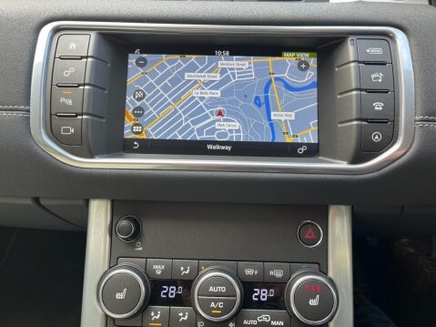 Land Rover Range Rover Evoque 2.0 TD4 SE Tech SUV 5dr Diesel Auto 4WD Euro 6 (s/s) (180 ps) 10