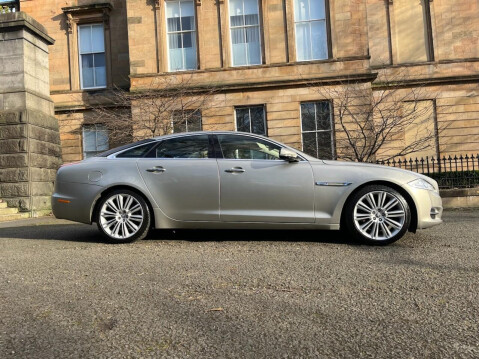 Jaguar XJ 3.0d V6 Premium Luxury Auto Euro 5 (s/s) 4dr 6