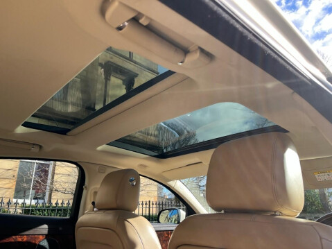 Jaguar XJ 3.0d V6 Premium Luxury Auto Euro 5 (s/s) 4dr 45