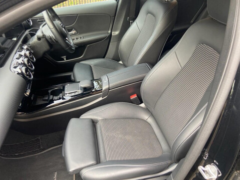 Mercedes-Benz A Class 2.0 A200d Sport (Executive) 8G-DCT Euro 6 (s/s) 5dr 7