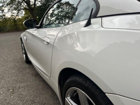BMW Z4 2.0 20i sDrive Euro 5 (s/s) 2dr ***ENGINE REQUIRES ATTENTION!!!*** 47