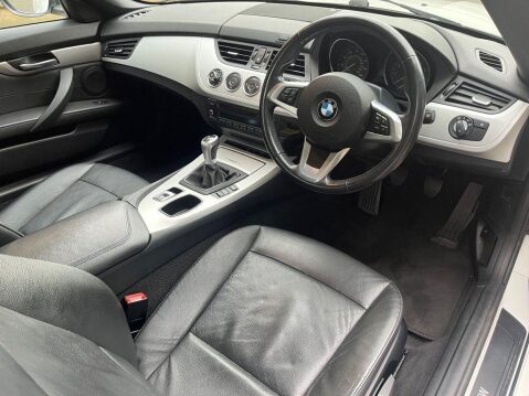 BMW Z4 2.0 20i sDrive Euro 5 (s/s) 2dr ***ENGINE REQUIRES ATTENTION!!!*** 50