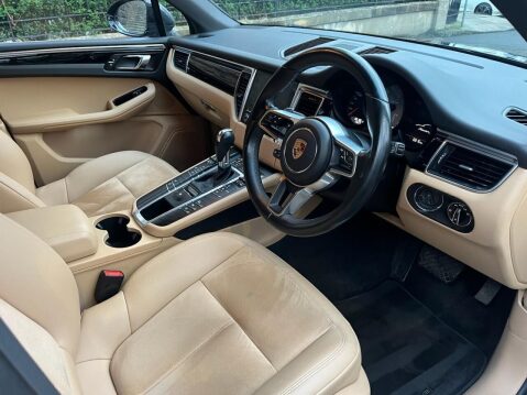 Porsche Macan 3.0 TD V6 S SUV 5dr Diesel PDK 4WD Euro 6 (s/s) (258 ps) 16