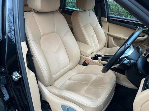 Porsche Macan 3.0 TD V6 S SUV 5dr Diesel PDK 4WD Euro 6 (s/s) (258 ps) 12