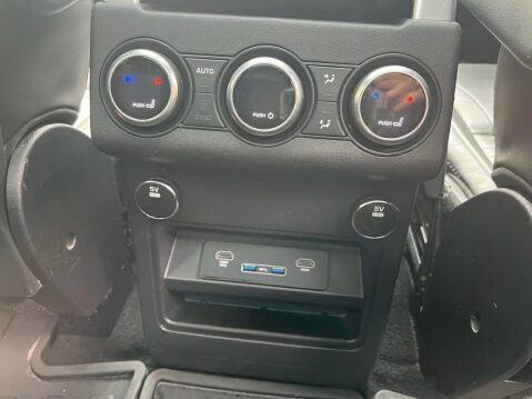 Land Rover Discovery 3.0 TD V6 HSE Luxury SUV 5dr Diesel Auto 4WD Euro 6 (s/s) (258 ps) TOW BAR+ 11
