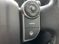Land Rover Discovery 3.0 TD V6 HSE Luxury SUV 5dr Diesel Auto 4WD Euro 6 (s/s) (258 ps) TOW BAR+ 17
