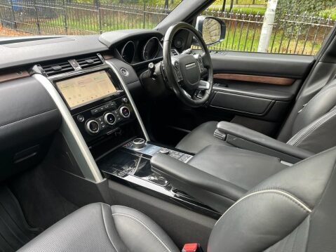 Land Rover Discovery 3.0 TD V6 HSE Luxury SUV 5dr Diesel Auto 4WD Euro 6 (s/s) (258 ps) TOW BAR+ 24