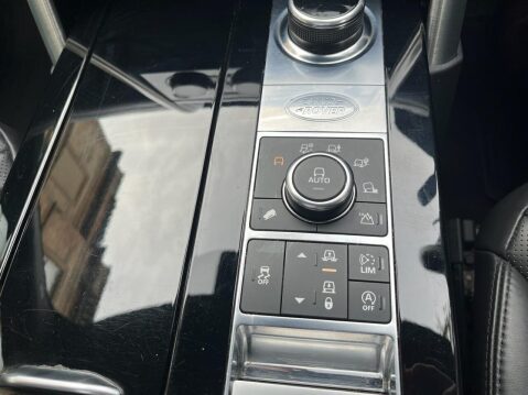 Land Rover Discovery 3.0 TD V6 HSE Luxury SUV 5dr Diesel Auto 4WD Euro 6 (s/s) (258 ps) TOW BAR+ 44