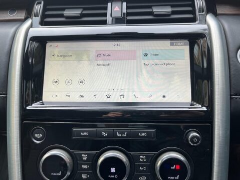 Land Rover Discovery 3.0 TD V6 HSE Luxury SUV 5dr Diesel Auto 4WD Euro 6 (s/s) (258 ps) TOW BAR+ 45