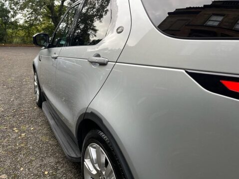 Land Rover Discovery 3.0 TD V6 HSE Luxury SUV 5dr Diesel Auto 4WD Euro 6 (s/s) (258 ps) TOW BAR+ 46