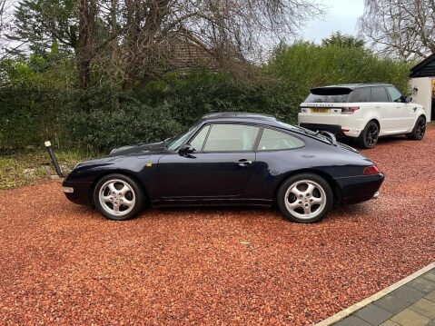 Porsche 911 3.6 CARRERA 2d 268 BHP LOW MILEAGE 993 COUPE MANUAL 18