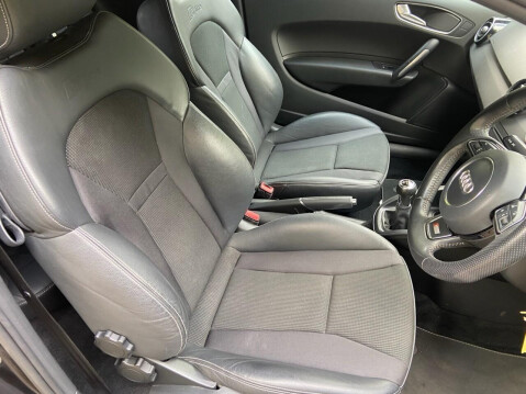 Audi A1 1.6 TDI S line Style Edition Euro 5 (s/s) 3dr 6