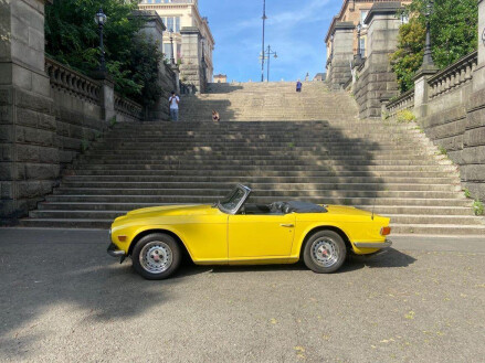 Triumph TR6 2.5 2.5 PI 2d